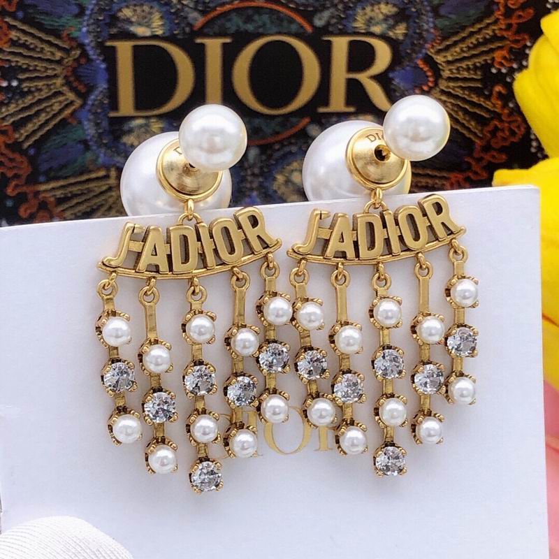 Dior Earring 01lyr37